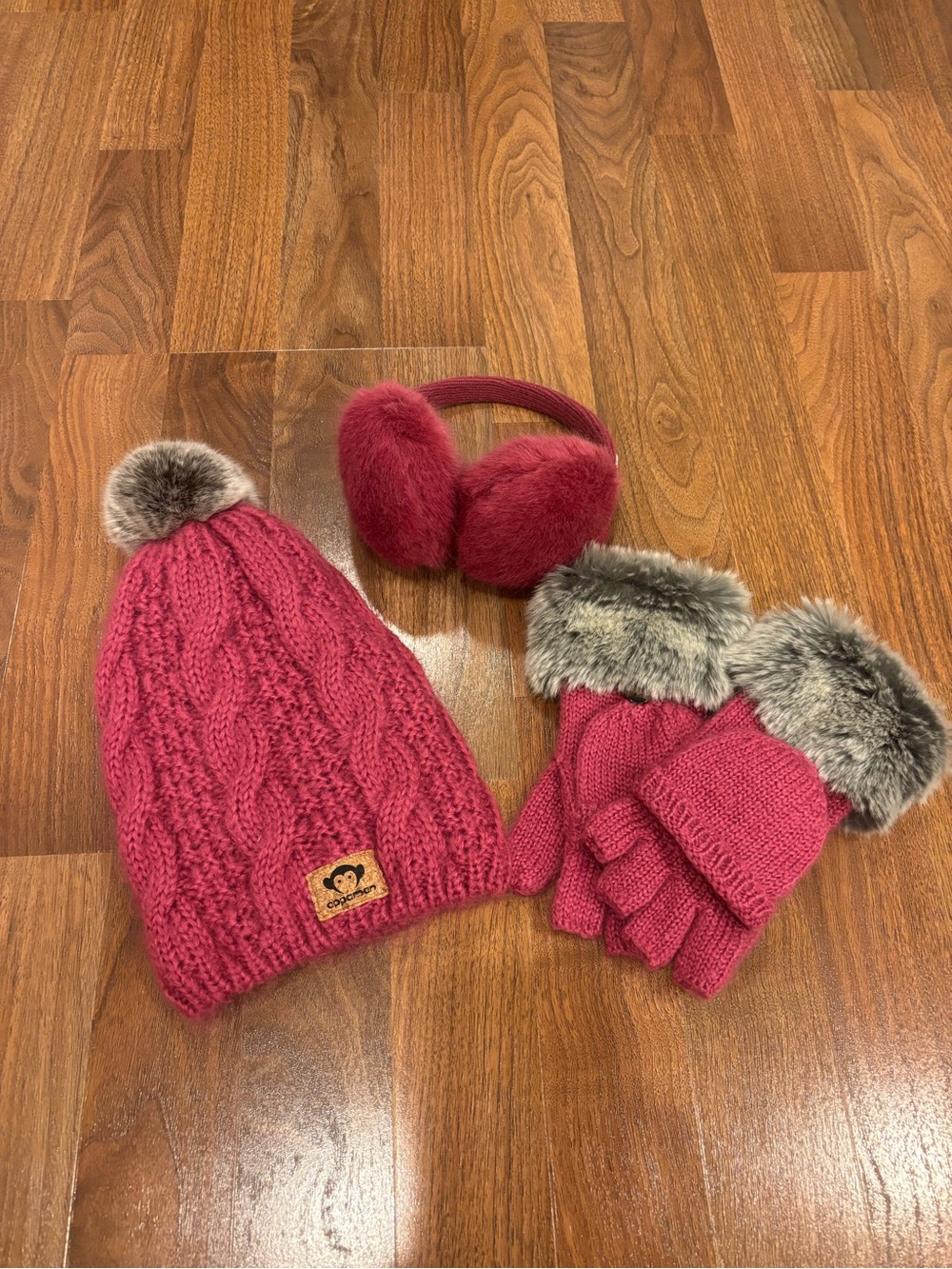 Appaman Girls 3 Piece Winter Set Pink Tendril Hat Pom Pom Gloves Earmuffs Fur